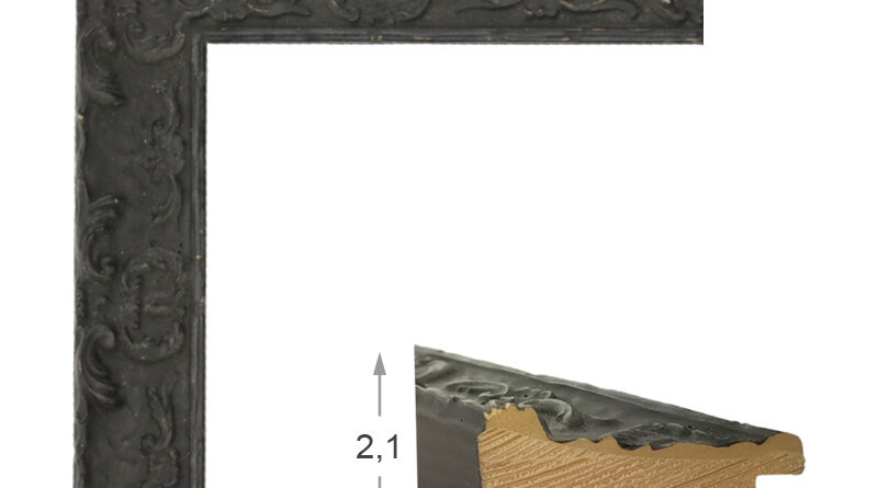 Μαύρο κοσμημένο πεύκο