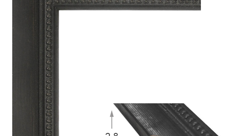 Μαύρη με μπίλια