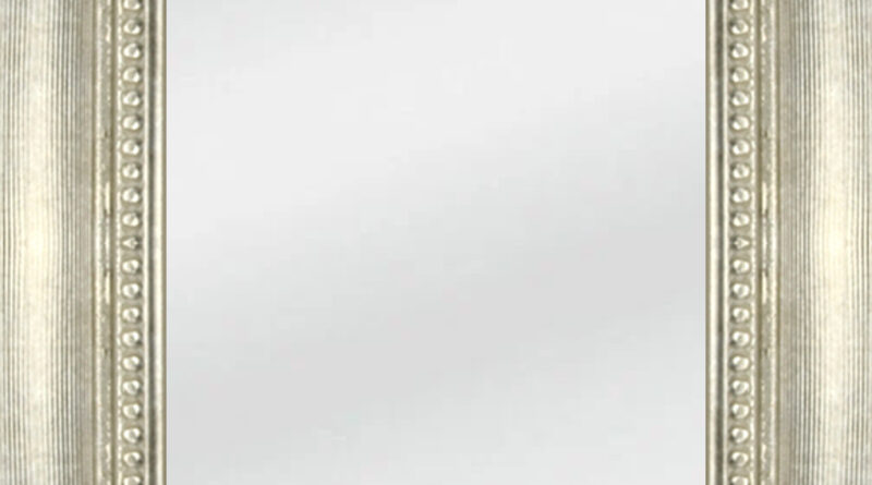 Κοσμημένος Ασημί με μπίλια