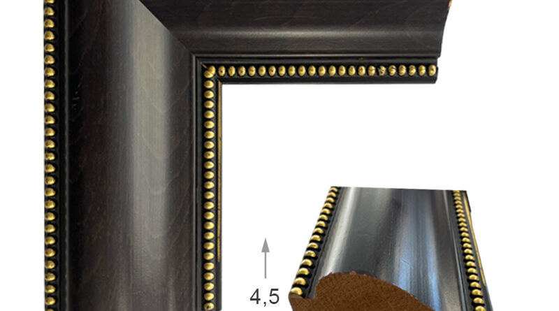 Βέγκε με χρυσό καμπαρά